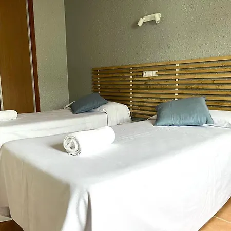 Acebo Plaza Mayor Otel Jaca